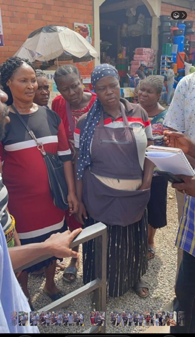 Market women gathered during a fieldwork visit